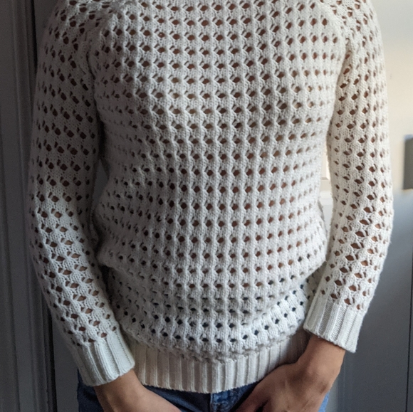 sweater - Picture 2 of 2